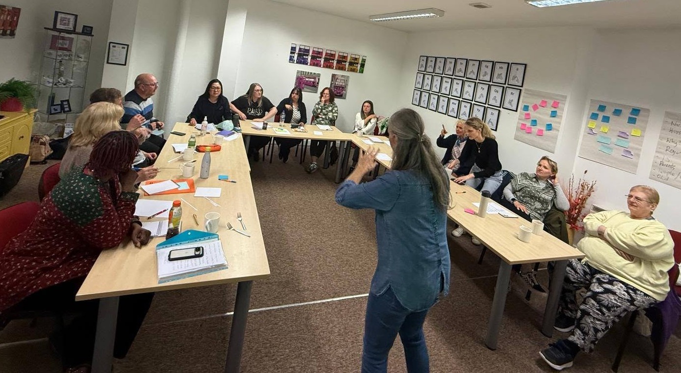 Deaf Links community support